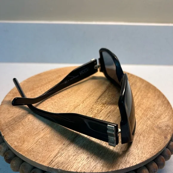 Versace sunglasses - Picture 3 of 8